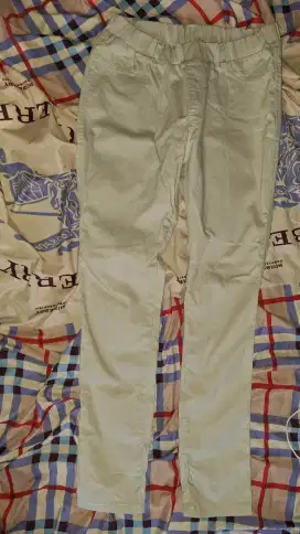 Celana bahan size 32