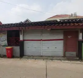 Disewakan Gudang / Rumah / Rumah Toko di Ciputat, Tangerang Selatan