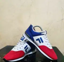 SEPATU FILA SECOND FILA FSTAR81