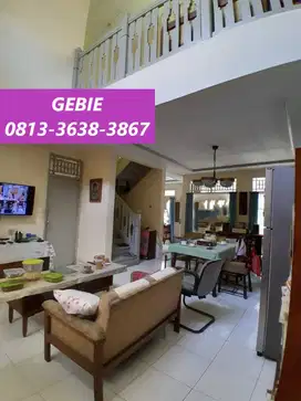 Rumah Homey 2 Lantai Dijual Cepat di Sektor 9 Bintaro Jaya LR-16416