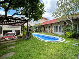 Rumah Kolam Renang Jalan Palagan Kaliurang