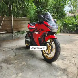Suzuki GSX r tahun 2017 cash dan credit