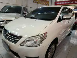 TOYOTA 2014 KIJANG INNOVA V 2.0 A/T PUTIH OTOMART 286 KENJERAN