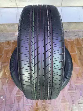 Ban Bridgestone Turanza Er33  New Old Stock 215 55 r17 1Pcs