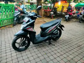 Honda Beat 110cc PGM-FI Thn 2015