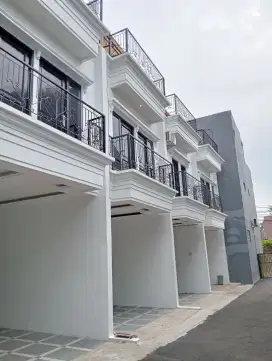 RUMAH MURAH MSK MOBIL KEBAGUSAN