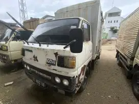 DI JUAL MITSHUBISHI TRUCK BESERTA 6 UNIT LAINNYA