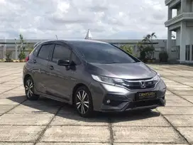HONDA JAZZ RS 2019’A/T km lowwww