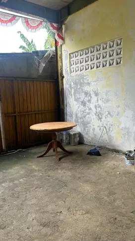 Meja Serba Guna