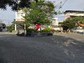 Di jual rumah di komplek kelapa gading