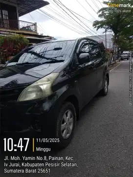 Toyota Avanza tipe E tahun 2012.