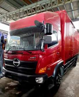HINO LOHAN 6 BAN LONG 260PS BOX ISTIMEWA HINO 500