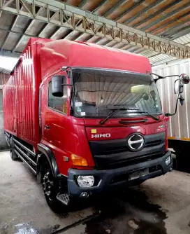 HINO LOHAN 6 BAN LONG 260PS BOX ISTIMEWA HINO 500
