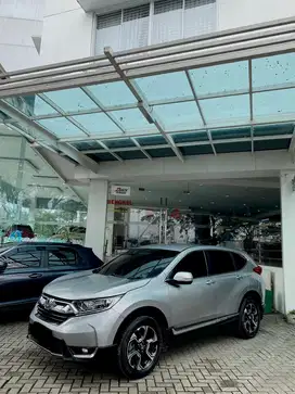 Honda crv 2017 DI JUAL SEGERA