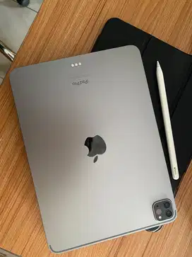 DIJUAL CEPAT IPAD 11 PRO GEN 4 (128GB) WIFI ONLY (NEGO)
