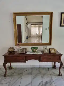 Meja Konsul Kayu Jati Tua Antik