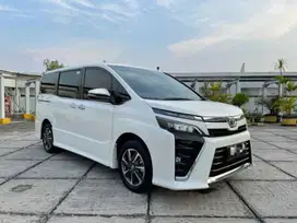 For Sale!! voxy 2.0 at 2018 putih