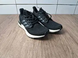 sepatu adinda ultrabost