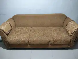Sofa 3 seater coklat