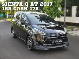 Tipe tertinggi | Toyota Sienta Q AT 2017 Hitam