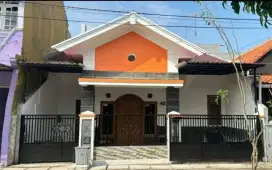 Dijual Rumah Jl. Cimanuk IV No.40 Perumnas Adiarsa Karawang