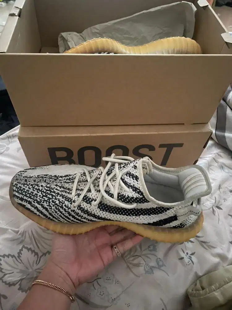 Yezzy boost 350 v2 origin