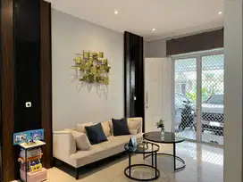 Dijual Rumah Semi Furnish di Cluster Vernonia, Summarecon Bekasi
