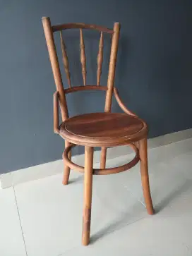 Kursi cafe jati