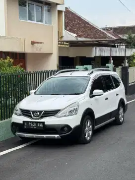Grand Livina XGear 2015 Matic