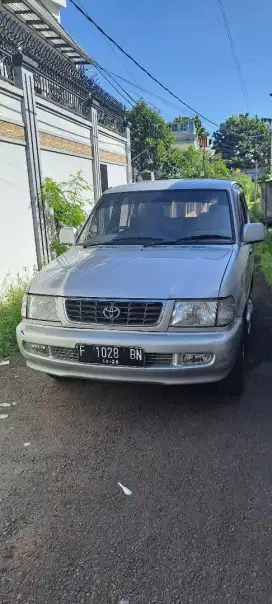 Kijang SGX antik