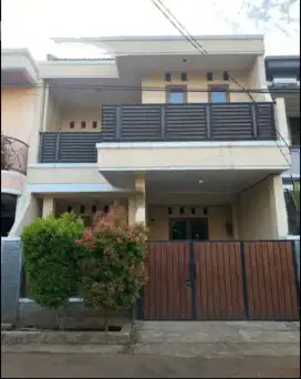 Rumah Mewah Siap Huni Di Perumahan Duta Kranji, Bintara, Bekasi Barat