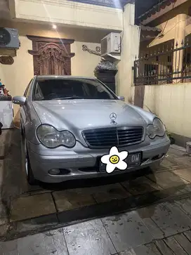 Mercedes-Benz C180 2002 Bensin