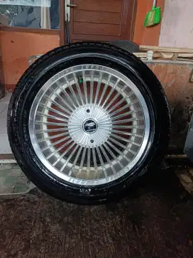Velg R17 215/55