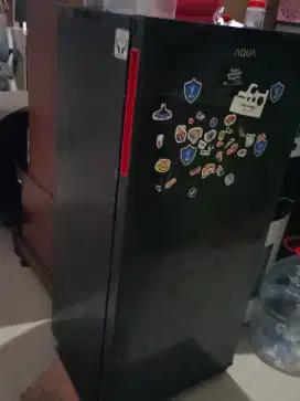 Kulkas Aqua 1 pintu