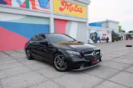 2019 Mercedes Benz C300 AMG Line AT LIKE NEW tdp 15jt