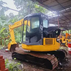 EXCAVATOR KOMATSU PC78US
