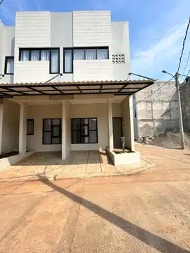 Dp 5 Jt Langsung Akad Dapat Rumah Cluster Di Jakarta