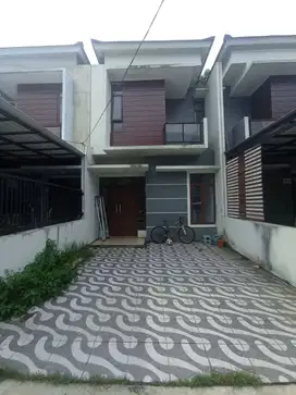 RUMAH 2 LANTAI LOKASI STRATEGIS DI TENGAH PUSAT KOTA DEPOK