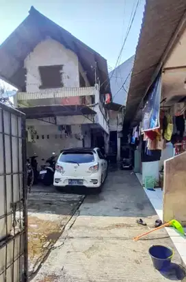 Dijual 10 Pintu  Kontrakan di Jl. Dukuh V , Kramat jati Jakarta timur