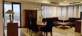 Apartemen Park Royal 3 BR Luas 160m