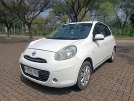 Nissan March 2011 Bensin