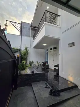 TURUN HARGA Rumah Semi Furnished Dalam Cluster One Gate Di Duren Sawit