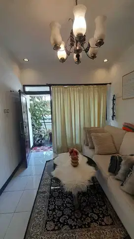 Rumah Terawat Tanah Luas Harga Dibawah Pasaran Di Sekelimus Buahbatu