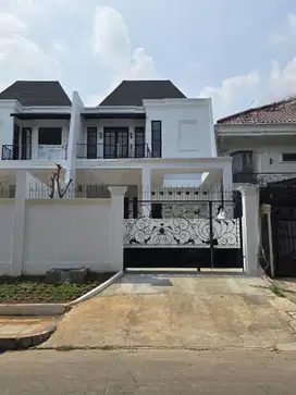 Rumah Baru Desain Classic Modern Dalam Komplek Di Duren Sawit Jakarta