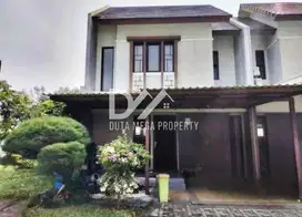 Dijual cepat Rumah kt.3 siap huni  di Cluster Serpong BSD