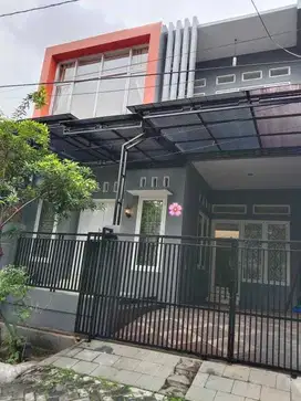 Dijual Rumah Minimalis 2 Lantai siap huni di Griya Bintara Bekasi