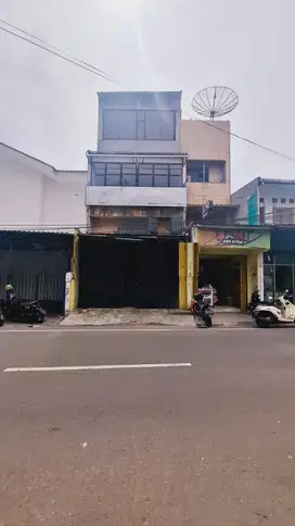 Ruko Pangkalan Asem Di Jual Cepat, Akses Jalan Lebar Lokasi Komersial