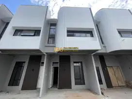 Dijual Rumah di Komplek Madio Regency Jalan Madio Santoso - Medan
