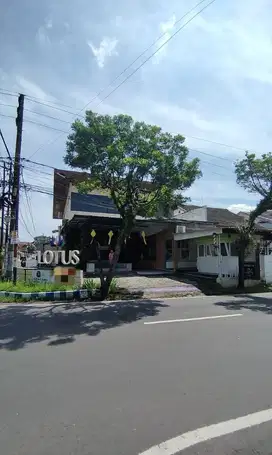 Tempat Usaha Strategis di Nol Jalan Raya Tidar Malang