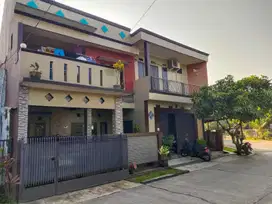 RUMAH BAGUS DEKAT MASJID DI KOMPLEK D'AMERTA CIGANITRI BANDUNG